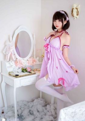 男男把腿放到调教台扩张视频_4K全集免费观看
