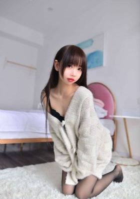 我半夜脱亲妺妺的内裤好爽小说_BD迅雷电影在线